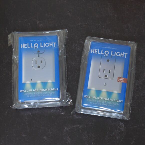 Hello Light Wall Plate Nightlight - Set of 2 - New in Package - Picture 1 of 6